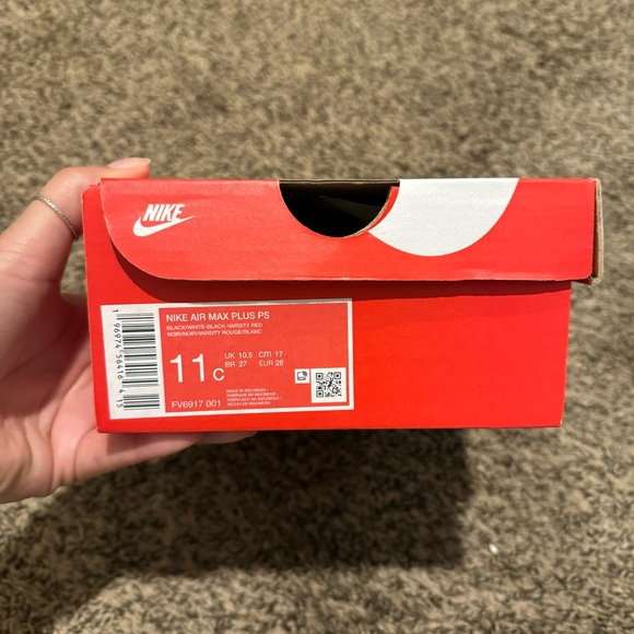 NEW Nike Air Max Plus PS size 11 Kids - Picture 7 of 7